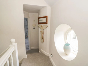 Bluebell Cottage, фото 19