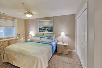 Bayfront W/ Private Balcony & Sweeping Views 2 Bedroom Condo, фото 9 Bayfront W/ Private Balcony & Sweeping Views 2 Bedroom Condo, фото 9