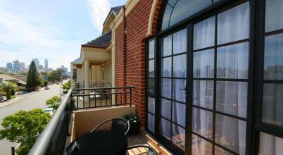 Luxe Spa On Kensington Boutique Suites, фото 7 Luxe Spa On Kensington Boutique Suites, фото 7