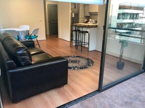 Las Camelias cerca de Costanera Center