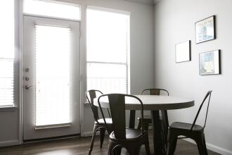 WanderJaunt Luxe Dt Austin Apts, фото 14 WanderJaunt Luxe Dt Austin Apts, фото 14