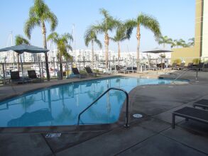 Apartment with Full Amenities - Miracle Mile, фото 5