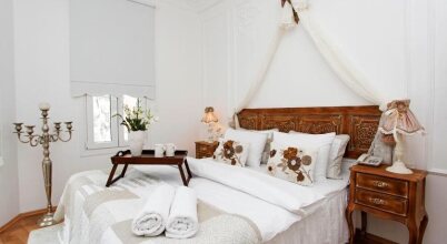 The White Swan Suites Beyoglu, фото 40