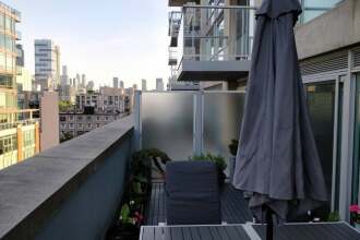 Renovated Downtown Toronto Apartment With Balcony, фото 5