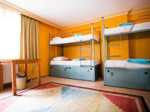 Agora Guesthouse And Hostel, фото 43