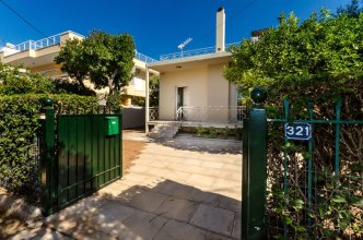 Glyfada  Aquarius Big Garden Villa