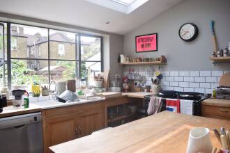 Spacious Home Located in Ladbroke Grove, фото 15