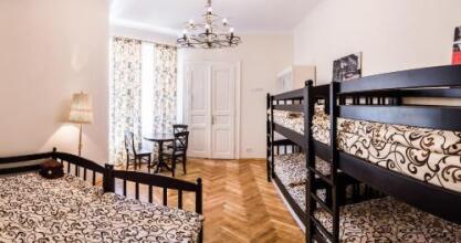 Hostel 12 Chairs, фото 5 Hostel 12 Chairs, фото 5