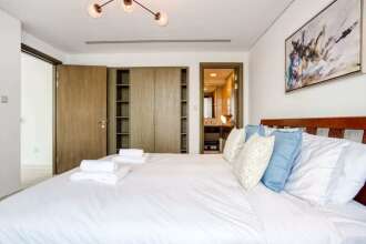 Bright Apartment, Steps Away to Burj Khalifa, фото 6 Bright Apartment, Steps Away to Burj Khalifa, фото 6