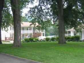 Red Carpet Inn Suites New Mil, фото 29