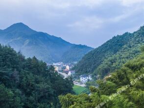 Gelinyue Aparthotel Yunxi Rose Garden, фото 31 Gelinyue Aparthotel Yunxi Rose Garden, фото 31