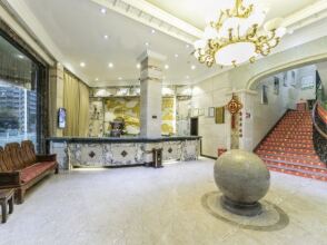 Hong Qi Grand Hotel, фото 8