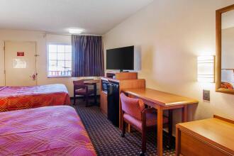 Econo Lodge Portland - I-205, фото 11 Econo Lodge Portland - I-205, фото 11