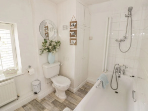 Bluebell Cottage, фото 13
