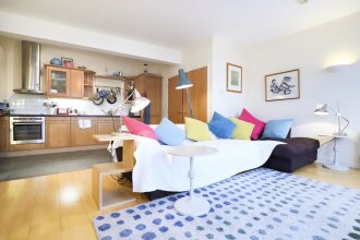 Modern Bright 1 Bedroom in Kentish Town, фото 21