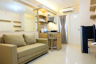 Clean 2BR Bassura City Apartment, фото 25