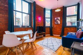 Characterful 2 Bedroom Apartment in Manchester, фото 19