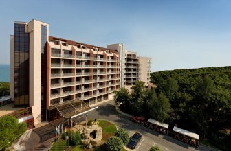 Doubletree by Hilton Hotel Varna - Golden Sands