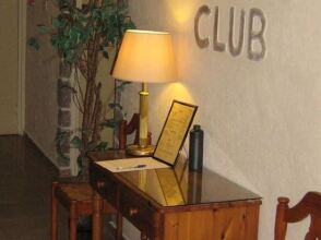 Estella Hotel And Apartments, фото 13 Estella Hotel And Apartments, фото 13