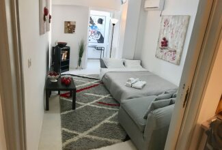 Cosy Apartment in Glyfada Center, фото 15