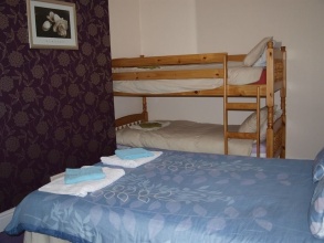 Sea Dogs Guest House, фото 9