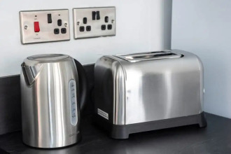 Modern Sleeps 5 - 1BR Home in Manchester, фото 5