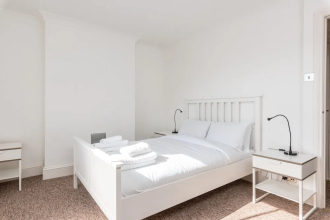 Modern 3 Bedroom Central Brighton House, фото 3