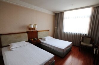 Jingxi Nangong Hotel, фото 2