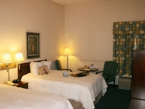 Hampton Inn Winchester N-Conference Center, фото 42