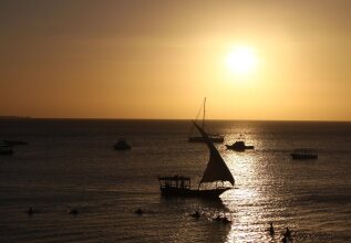 Langi Langi Beach Bungalows, фото 32 Langi Langi Beach Bungalows, фото 32