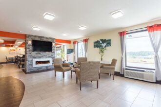 Econo Lodge White Pine, фото 33