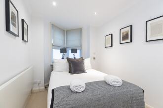 Charm 2BR South Kensington Flat Near Gloucester Rd