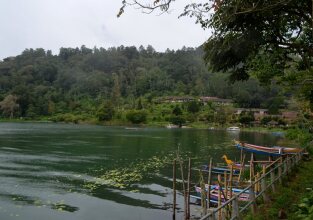 Dajan Buyan Homestay, фото 39