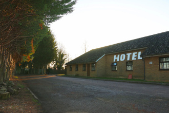 Iway Inn