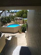 Leafy 1 Bedroom City Oasis With Pool and Terrace, фото 8