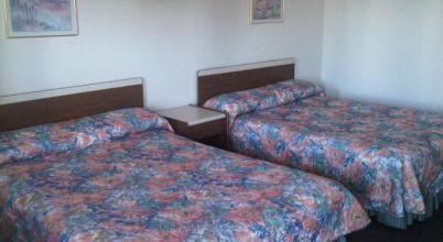 Embassy Motel, фото 17