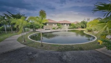 Anantanaka Hua Hin Resort