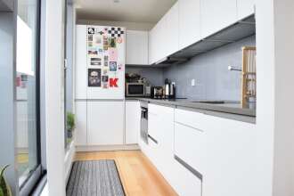 Bright 1 Bedroom Flat in Limehouse, фото 7