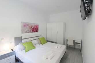 Apartment - 1 Bedroom with WiFi - 107857, фото 3