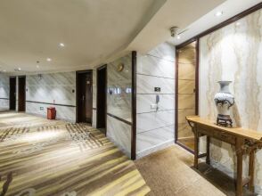 Hong Qi Grand Hotel, фото 14