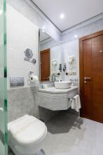 Crown Rose Hotel, фото 50 Crown Rose Hotel, фото 50