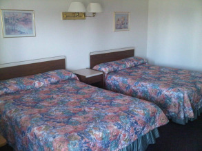 Embassy Motel, фото 3