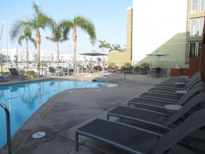 Apartment with Full Amenities - Miracle Mile, фото 6