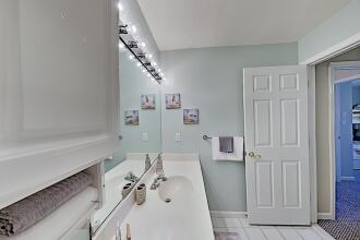 Bayfront W/ Private Balcony & Sweeping Views 2 Bedroom Condo, фото 12 Bayfront W/ Private Balcony & Sweeping Views 2 Bedroom Condo, фото 12