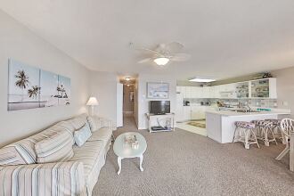 Bayfront W/ Private Balcony & Sweeping Views 2 Bedroom Condo, фото 20 Bayfront W/ Private Balcony & Sweeping Views 2 Bedroom Condo, фото 20