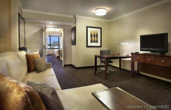 Embassy Suites Austin - Downtown/Town Lake, фото 4 Embassy Suites Austin - Downtown/Town Lake, фото 4