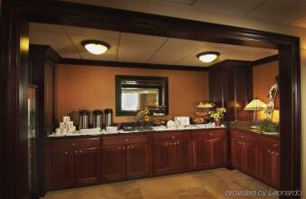 Doubletree By Hilton Mclean Tysons, фото 8 Doubletree By Hilton Mclean Tysons, фото 8