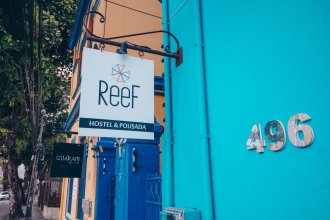 Reef Hostel & Pousada