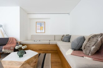 The Chelsea Walk - Modern & Bright 3bdr House With Rooftop & Parking, фото 8