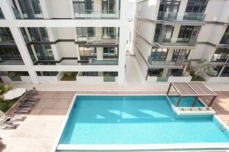 Captivating Apt in City Walk Pool View!, фото 13